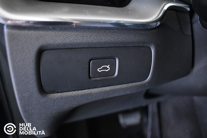 VOLVO XC60 B4 (d) automatico Core